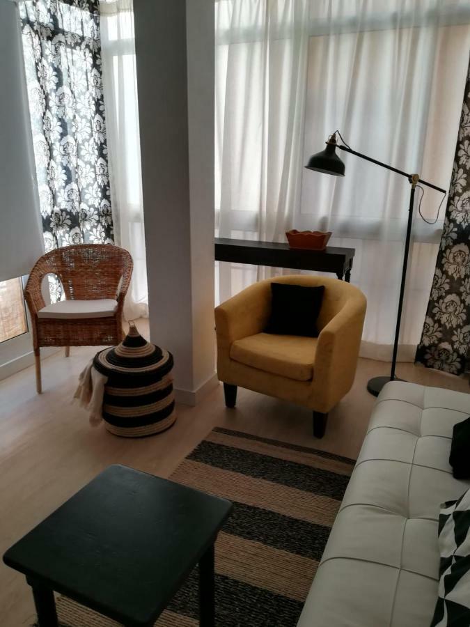 Garcia Briz Apartments Malaga Ngoại thất bức ảnh