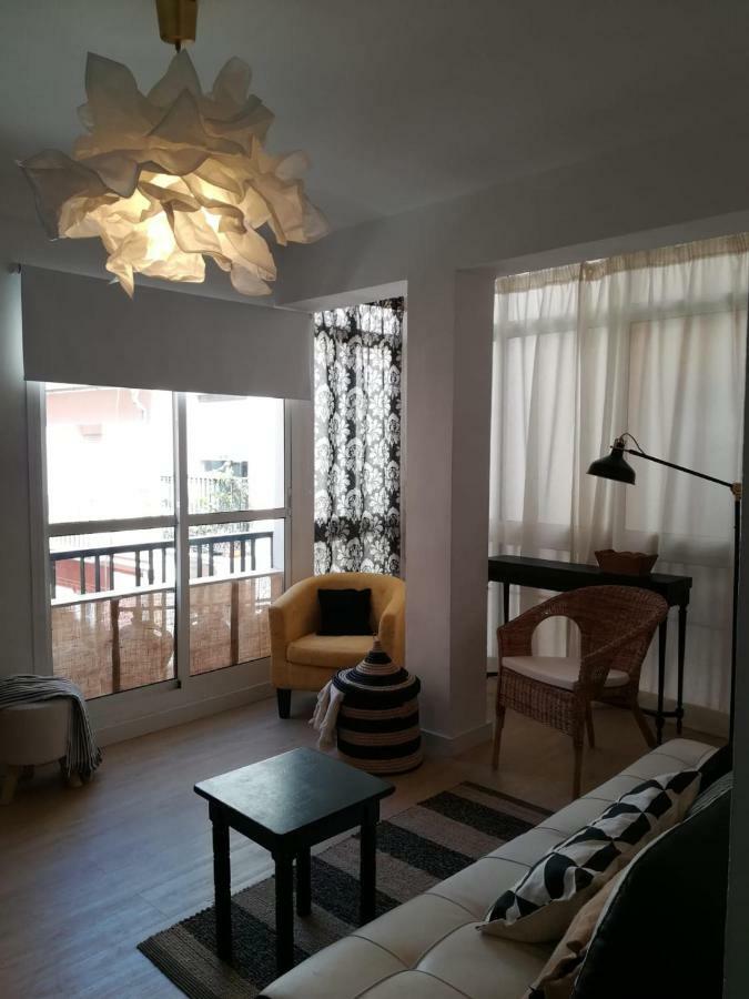 Garcia Briz Apartments Malaga Ngoại thất bức ảnh